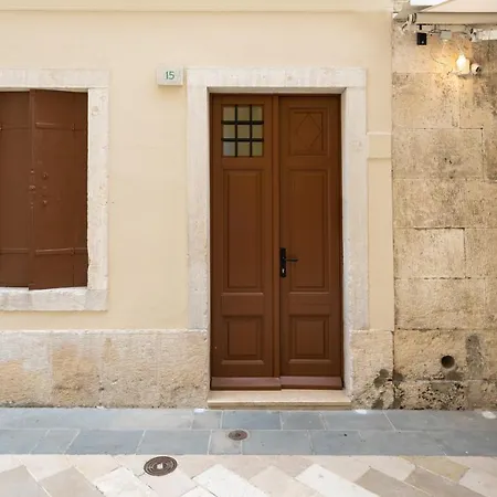 Aaa Apartments & Rooms With Free Parking Pula Exterior foto
